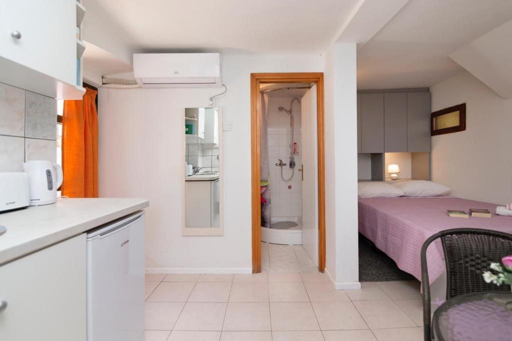 Central Apartment Rose In Hearth Of Split Kültér fotó